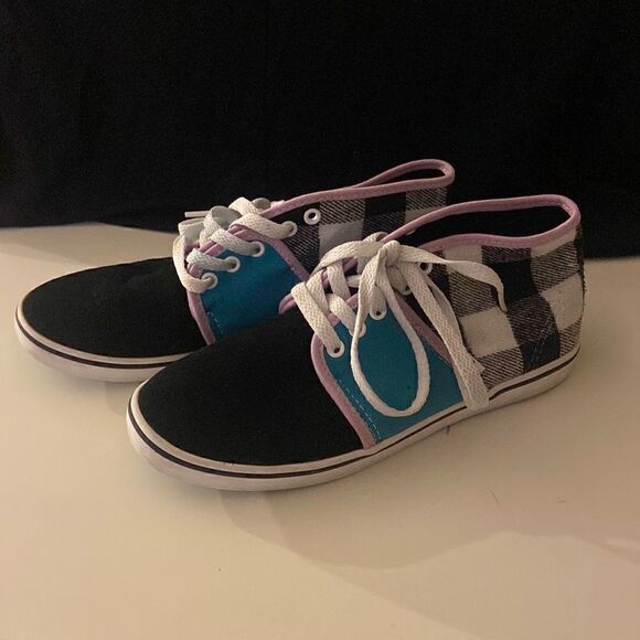Vans Camryn Black/White Plaid, Turquoise and Purple Trim Womens Size 7 - Picture 1 of 11